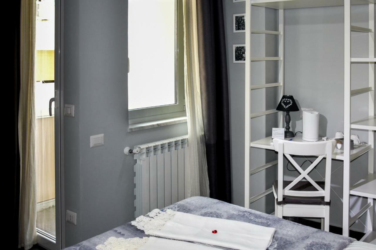Alis Vanvitelli Suite ナポリ エクステリア 写真